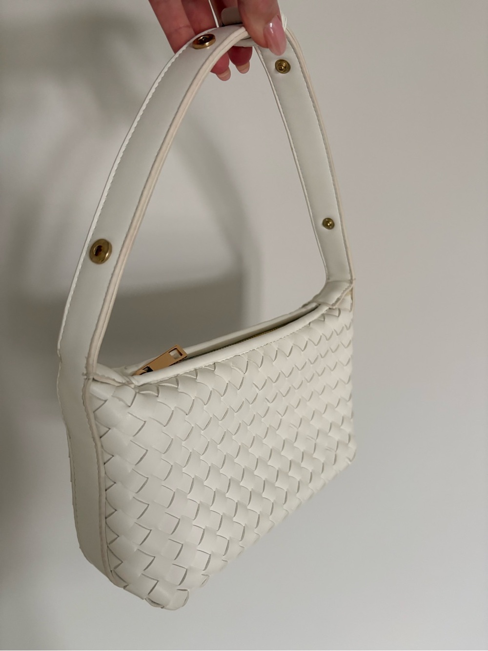 White Woven Shoulder Bag